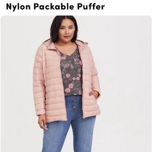 ISO - Torrid Nylon Packable Puffer